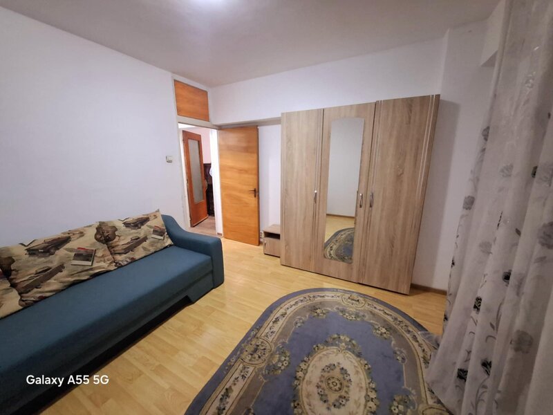 Panduri, apartament cu doua camere, mobilat,