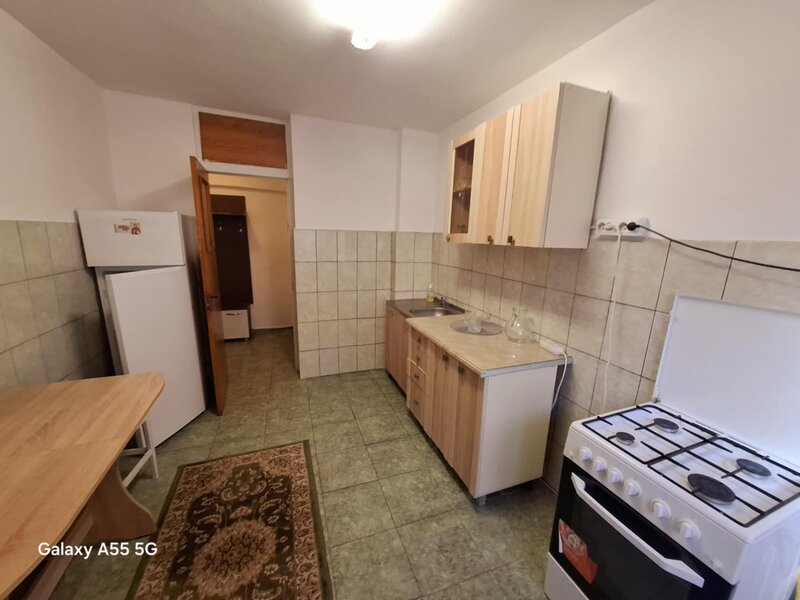 Panduri, apartament cu doua camere, mobilat,