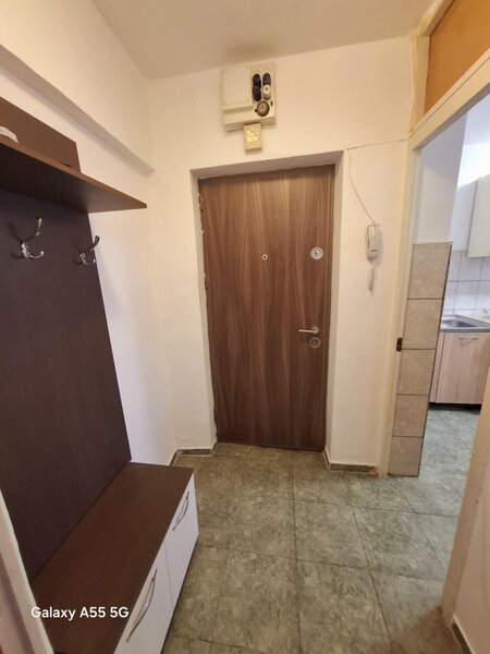 Panduri, apartament cu doua camere, mobilat,