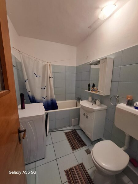 Panduri, apartament cu doua camere, mobilat,