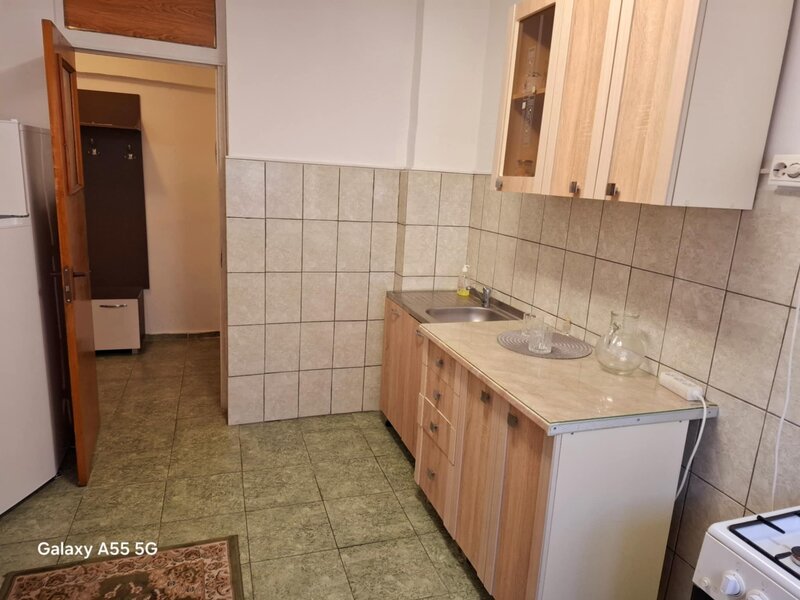 Panduri, apartament cu doua camere, mobilat,