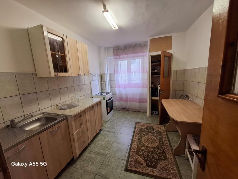 Panduri, apartament cu doua camere, mobilat,