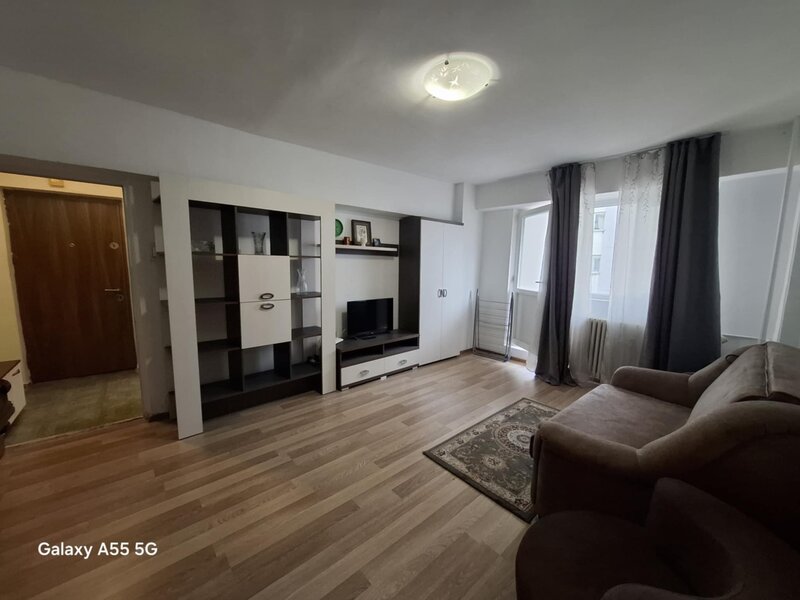 Panduri, apartament cu doua camere, mobilat,