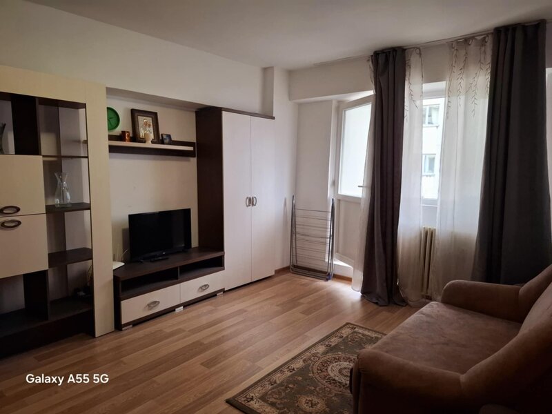 Panduri, apartament cu doua camere, mobilat,